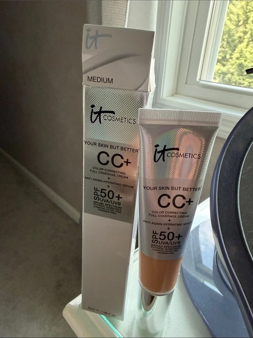 it cosmetics description brand